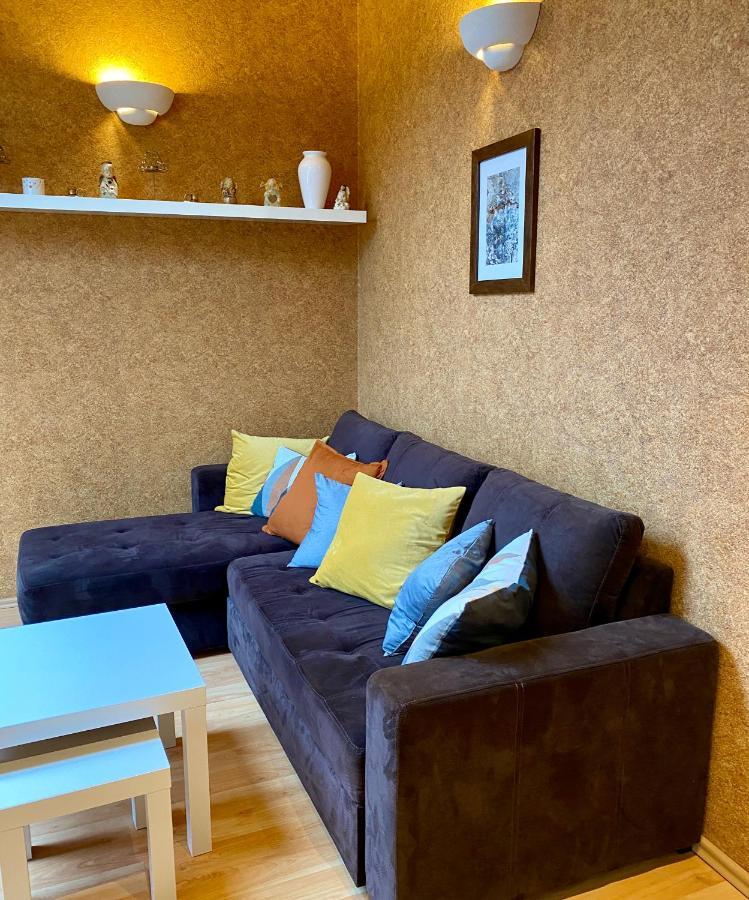 Dekoratoria Apartament